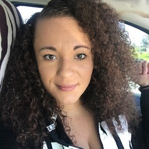 Meet your Posher, Breanna